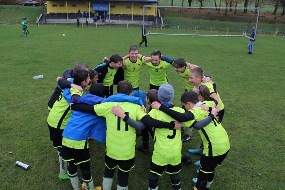 Žáci: Tichá - Jeseník n.O. (FOTO: M.Bartoň) 1